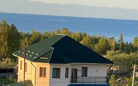 Maksat House